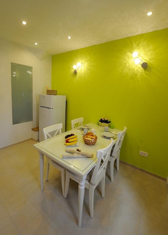 Desiderata Studio Apartment Split Værelse billede